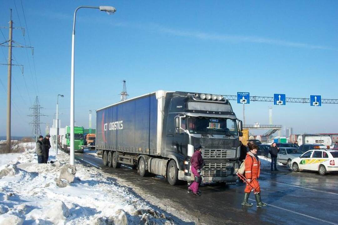 Šventinę dieną žvejai Klaipėdoje paralyžavo eismą