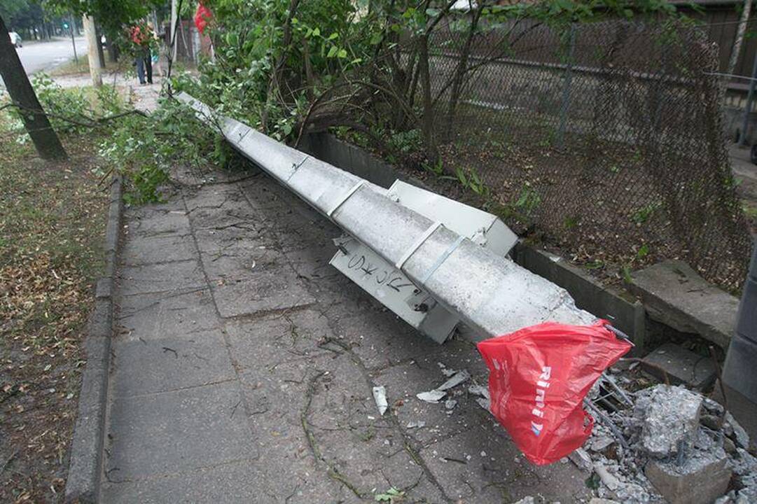 Elektros dar neturi apie 3 tūkst. vartotojų (dar atnaujinta)