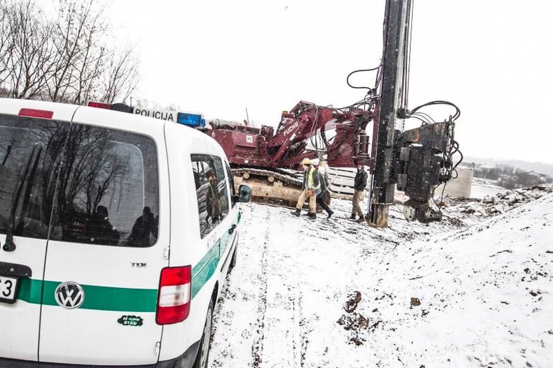 Prie Panemunės tilto rastas dar vienas karo laikų sprogmuo