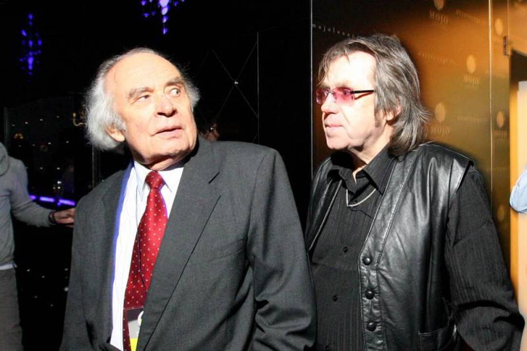 Muzikos šou vainikavo iki paryčių užsitęsęs vakarėlis