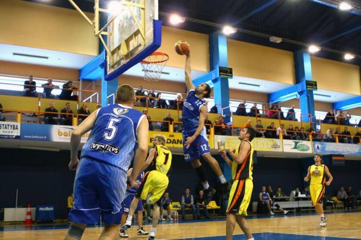 „Neptūnas“ nusileido Rusijos ekipai