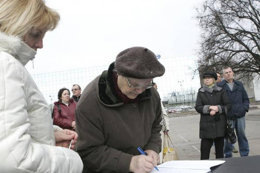 Kauniečiai nepatenkinti centralizuotai tiekiamu šildymu
