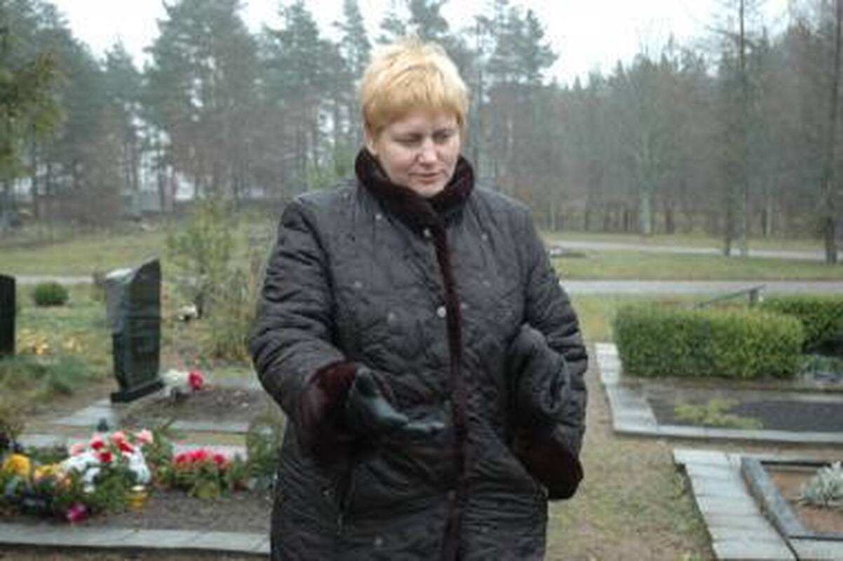 Iš darbo pasitraukė Kapinių priežiūros tarnybos vadovė