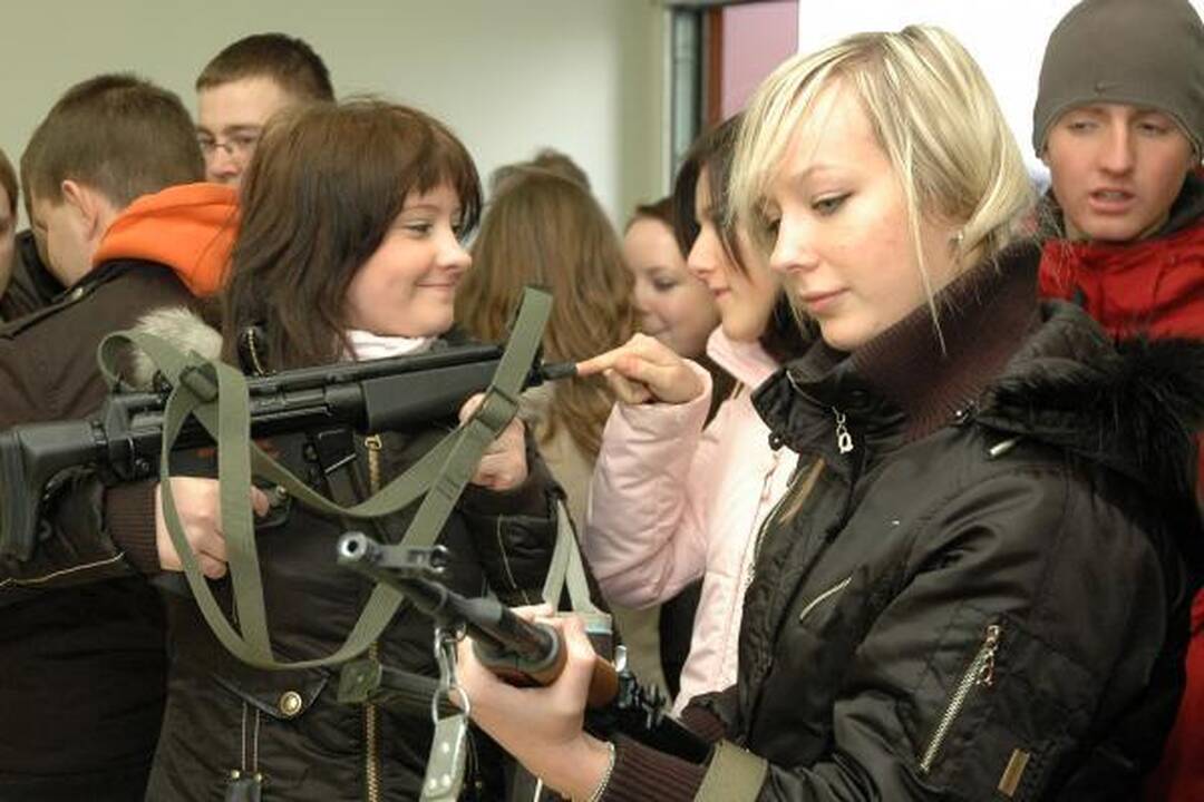Pasieniečiai paminėjo veiklos atkūrimo 18-ąsias metines