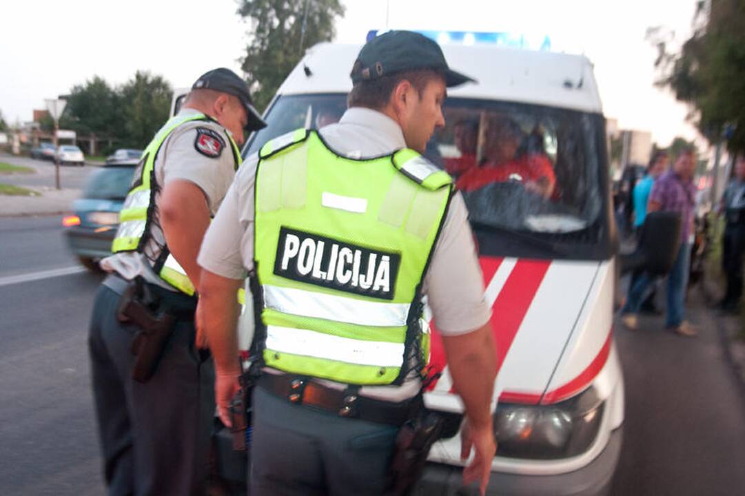 Vilniuje parblokštas kolonoje važiavęs motociklininkas