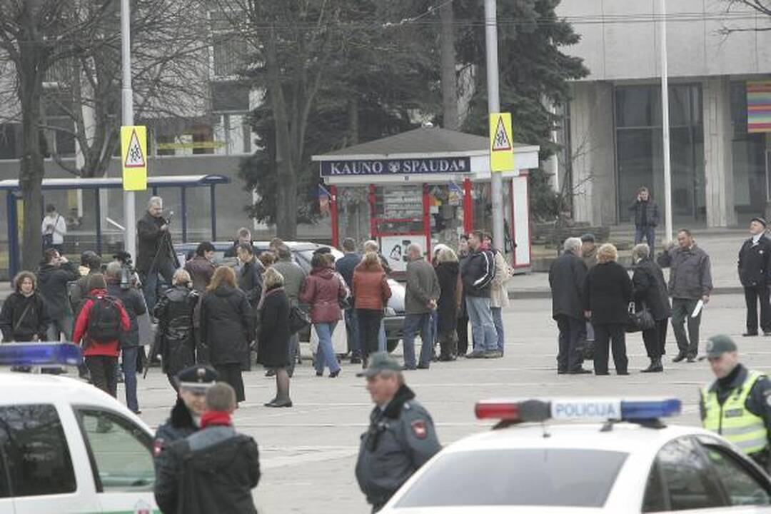 Kauniečiai nepatenkinti centralizuotai tiekiamu šildymu