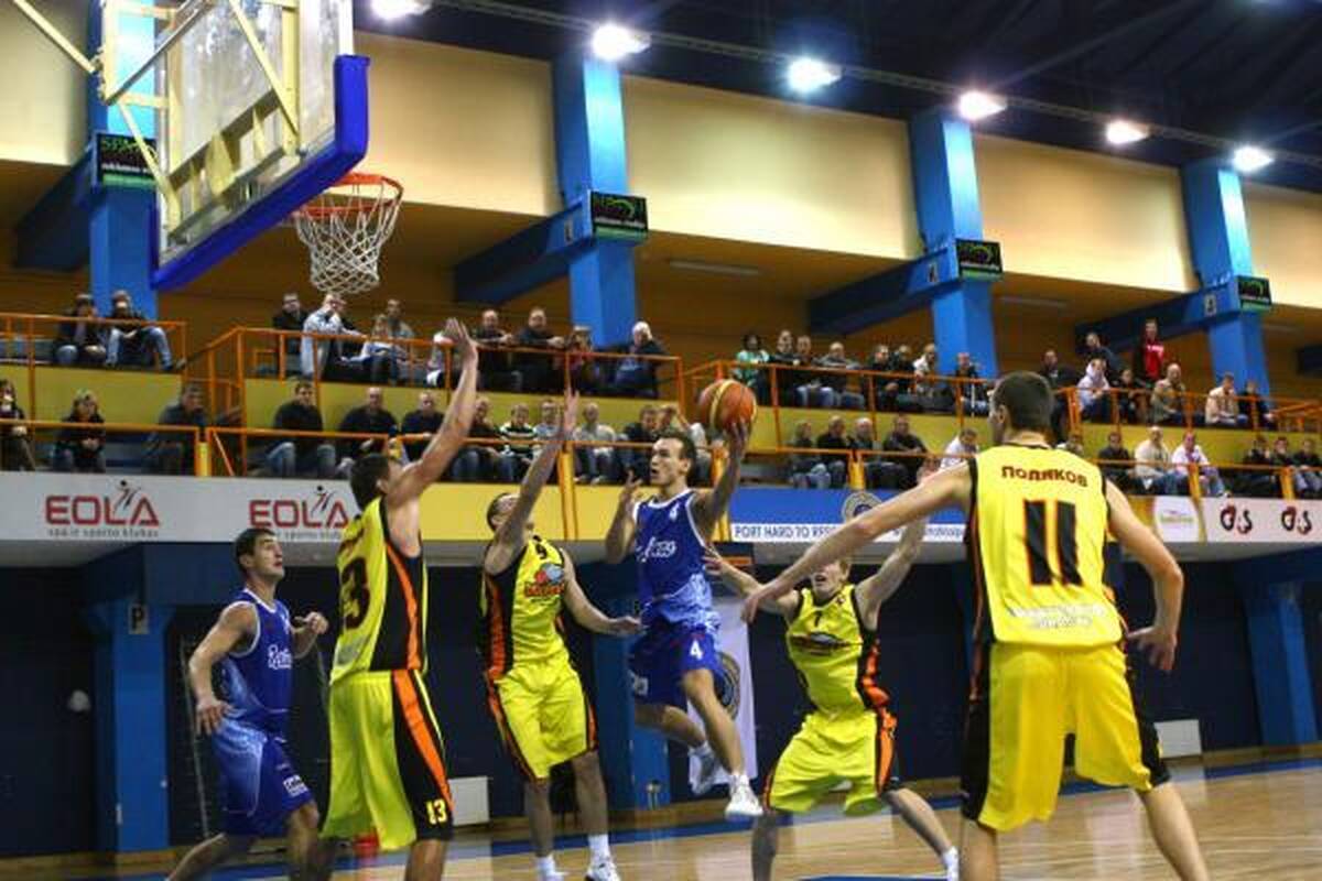 „Neptūnas“ nusileido Rusijos ekipai