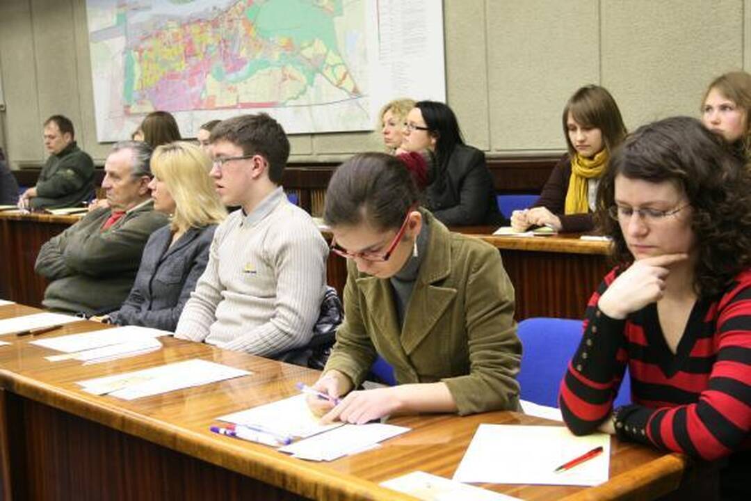 Nacionalinis diktantas sudomino moksleivius