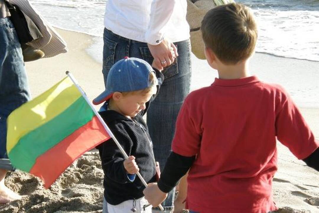 Baltijos kelio sukaktis paminėta ir pajūryje