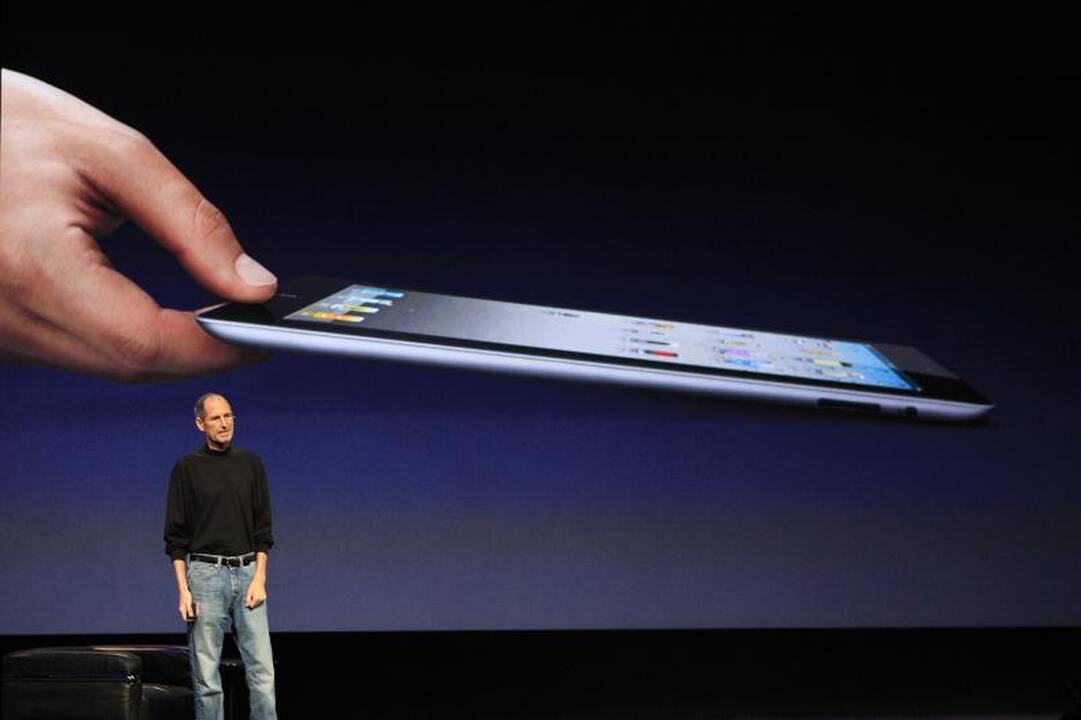„Apple“ įkūrėjas Steve'as Jobsas mirė nuo vėžio