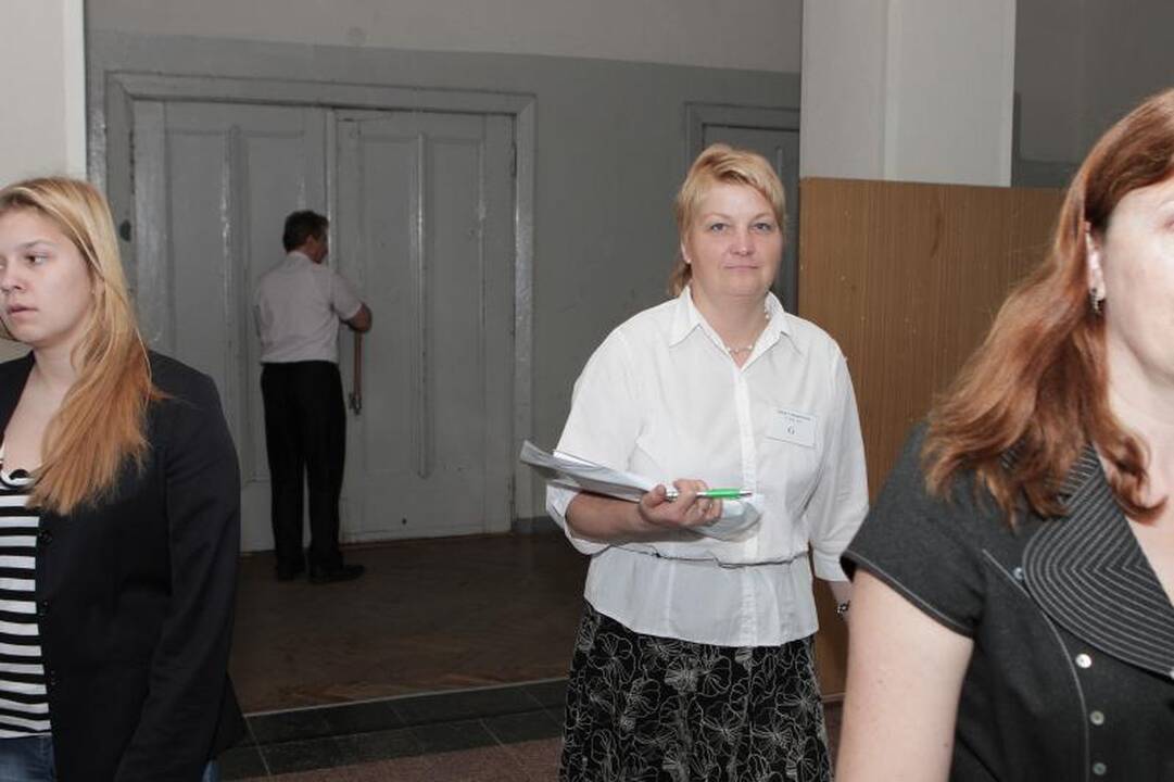 Istorijos egzaminą Klaipėdoje laikė per 900 abiturientų 