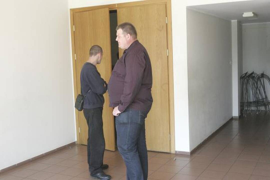 Į A.Ūso šermenis atvyko ir D.Kedžio šalininkai 