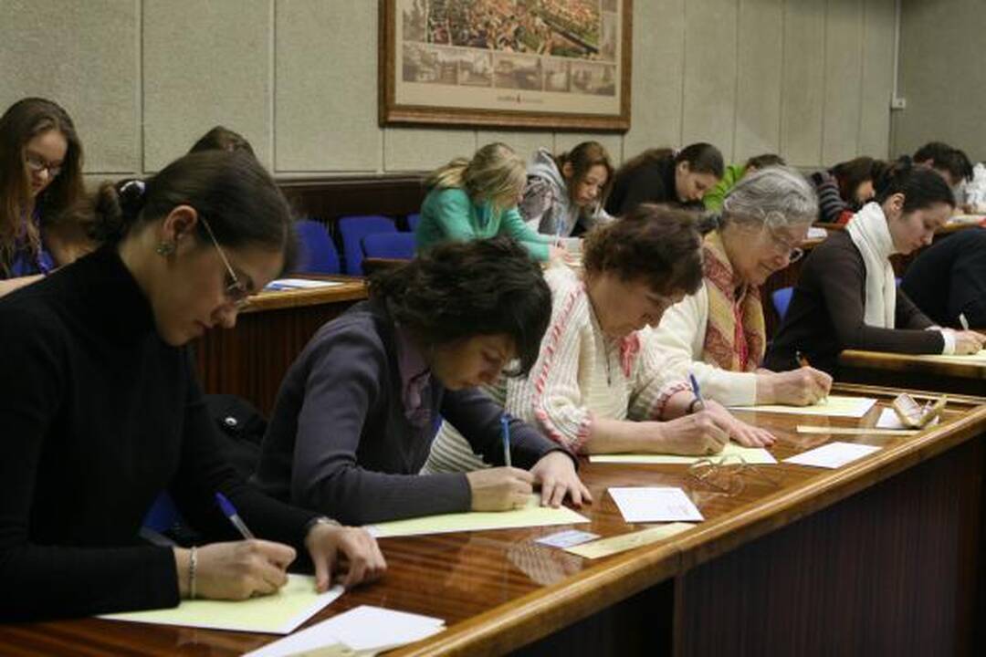 Nacionalinis diktantas sudomino moksleivius