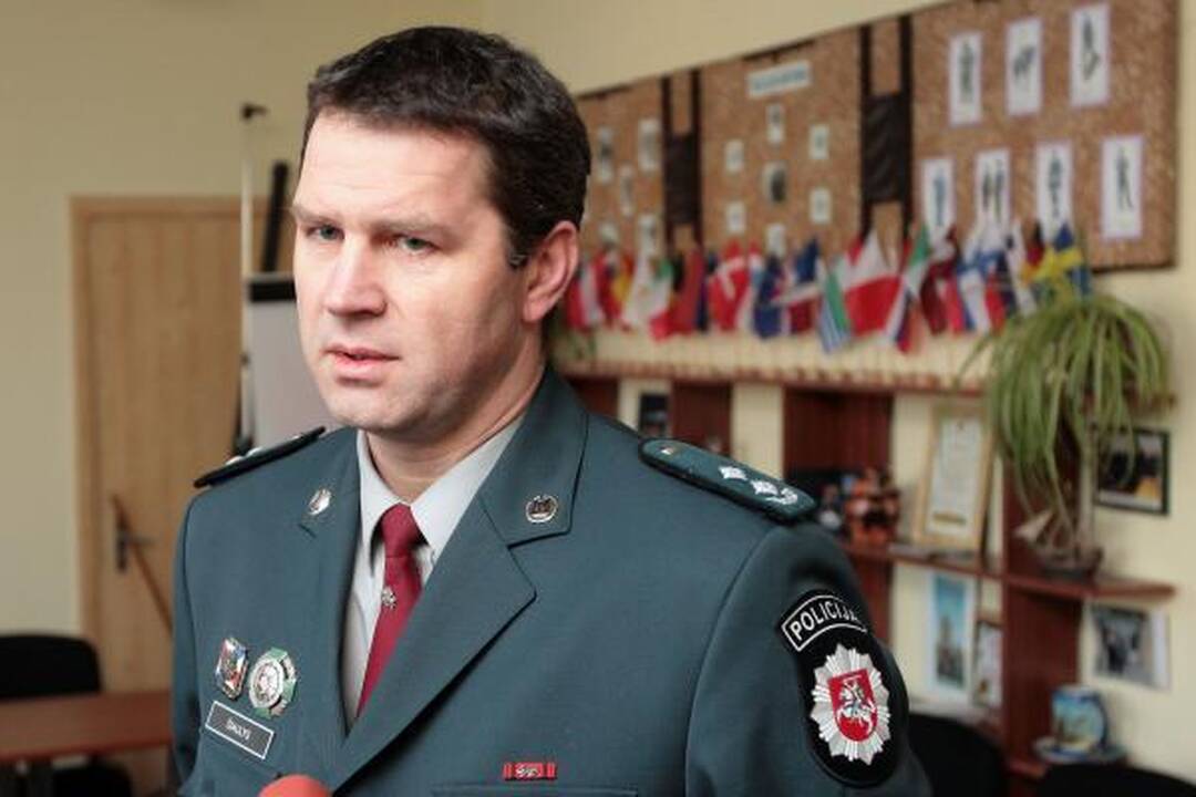 Girtas avariją sukėlęs policininkas suimtas 15 parų (papildyta)