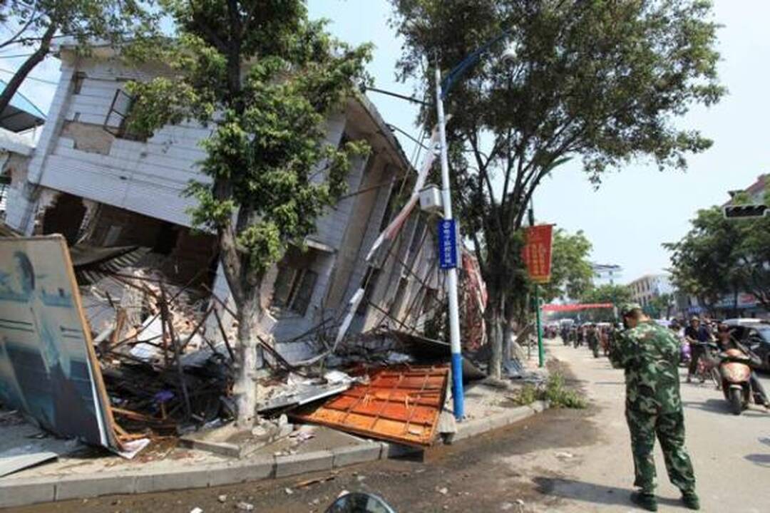 Mianmare per žemės drebėjimą žuvo 63 žmonės, pakartotiniai smūgiai jaučiami Tailande