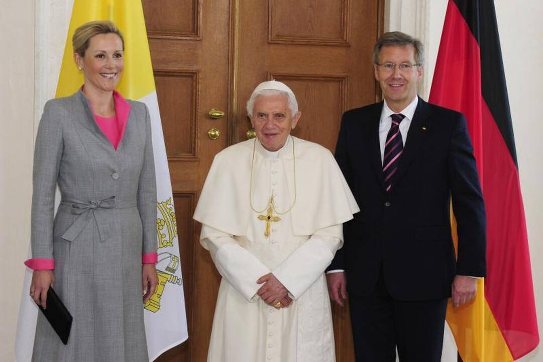 Berlyne viešintis popiežius aukos mišias „Hitlerio stadione“