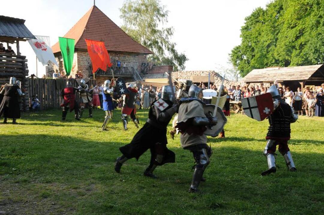 Savaitgalis: Viduramžių šventė Trakų pusiasalio pilyje