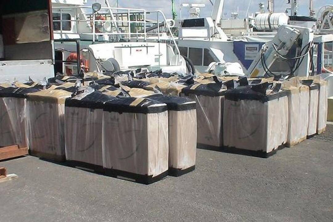 Iš jūros grįžusiame kateryje – kontrabandiniai rūkalai