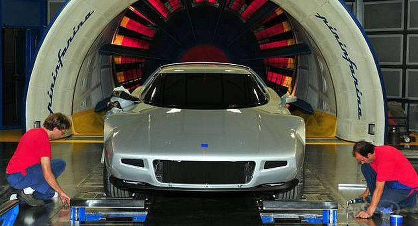 „Lancia Stratos“: „Ferrari“ išsigando konkurento