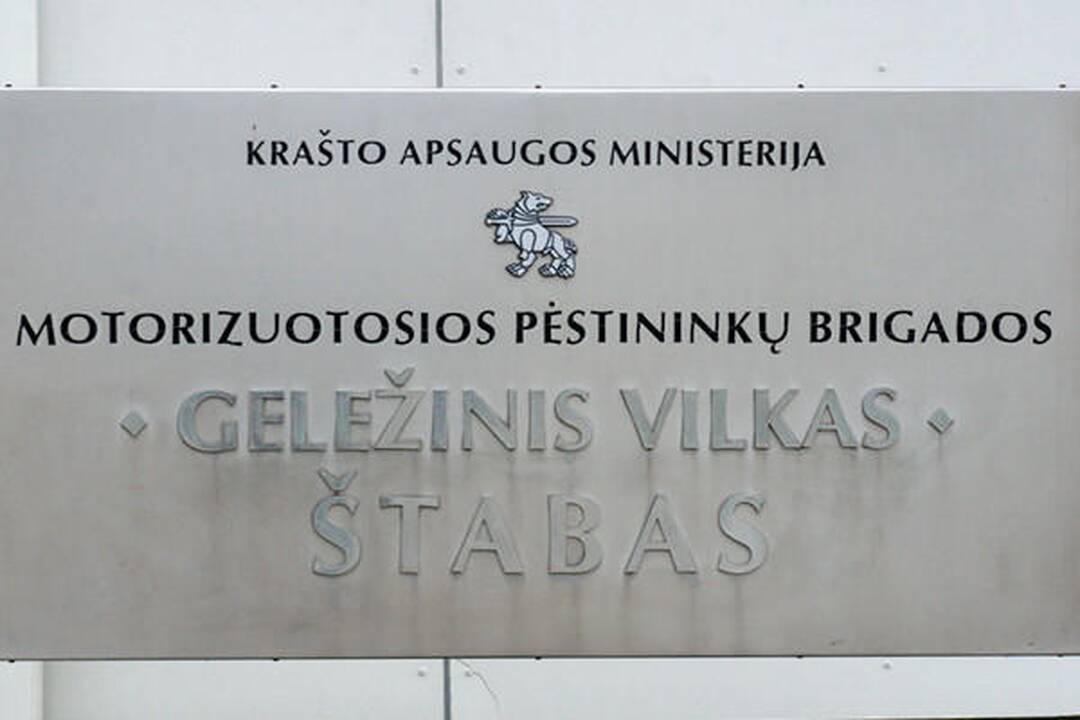 Rukloje nusišovė karys