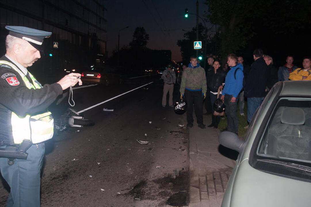 Vilniuje žuvo jaunas motociklininkas