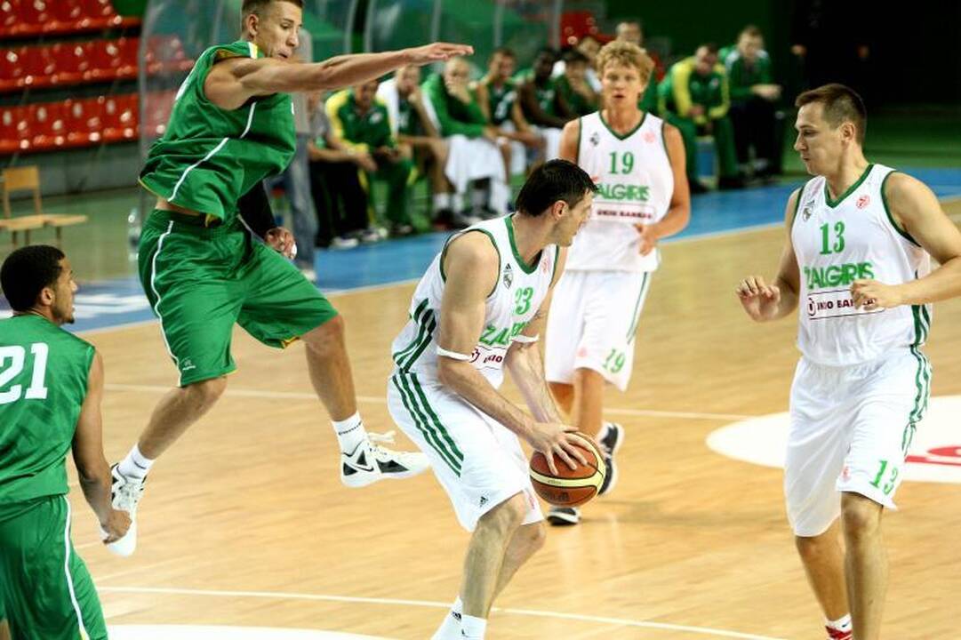 S.Butauto taurė: „Žalgiris“ patiesė „Chimik“ 81:67