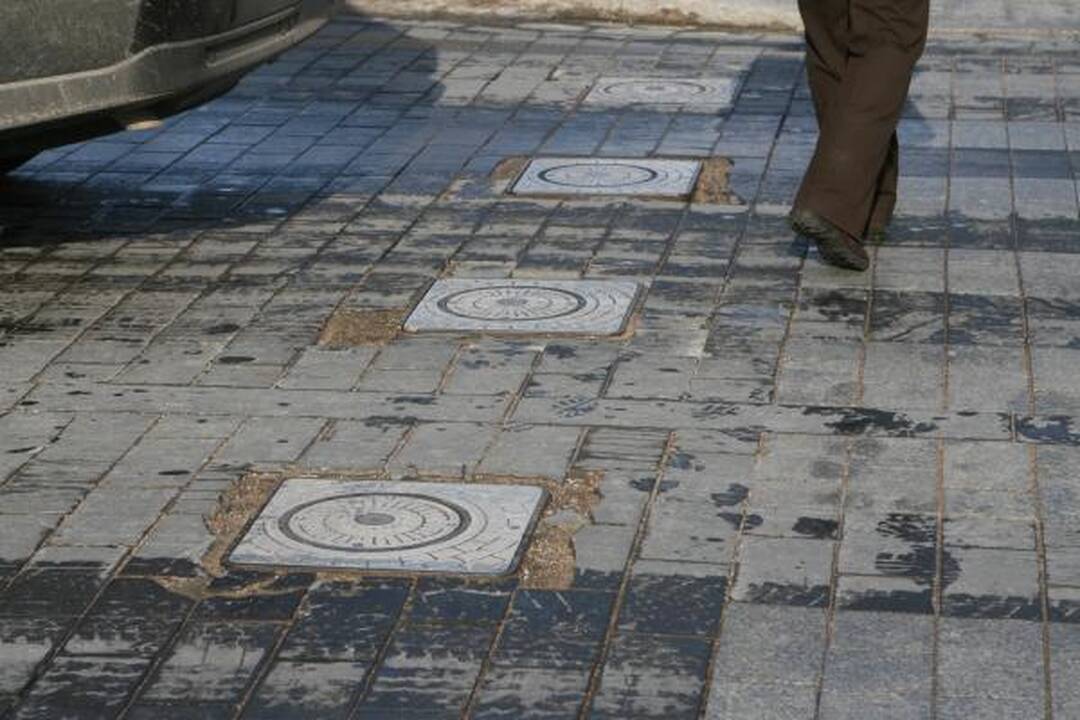 Byra Gedimino prospektas (papildyta)