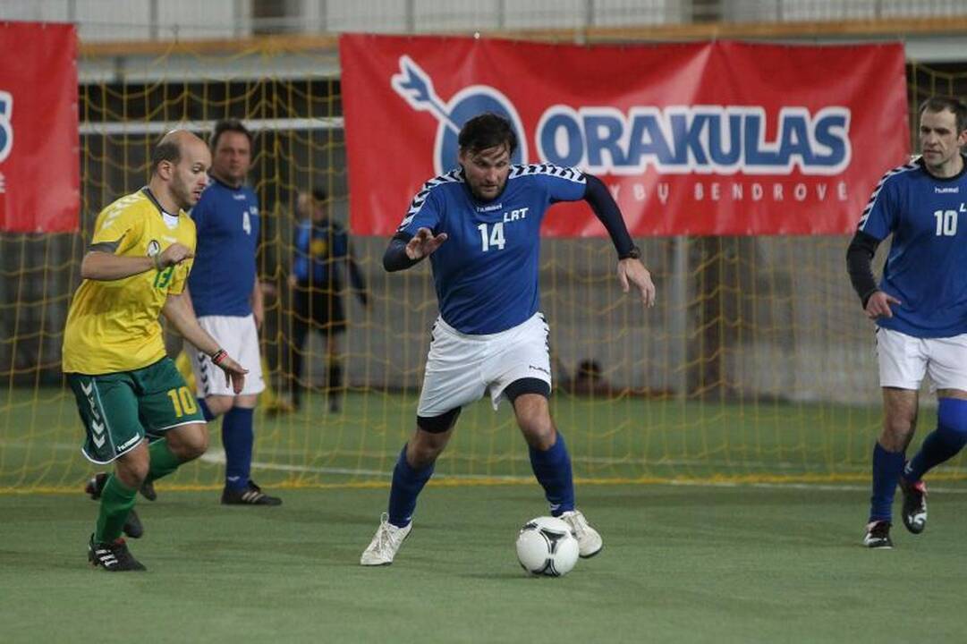 Žurnalistų futbolo čempionate triumfavo kauniečiai! (komentaras)