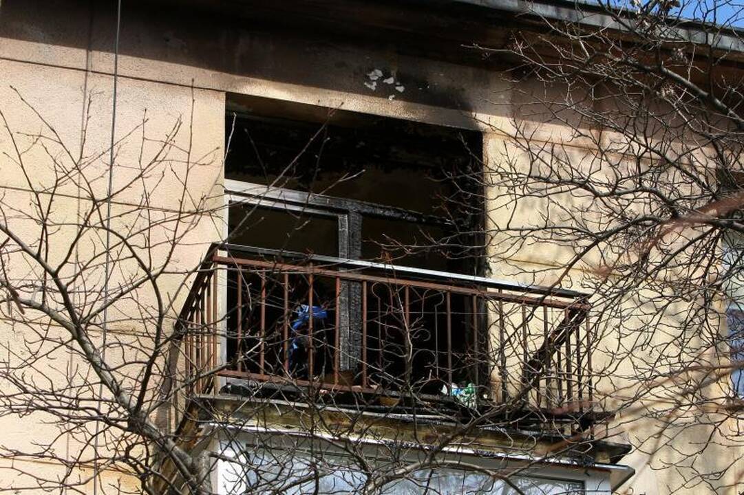 Kaune liepsnojo daugiabutis, kuriame gyvena L.Stankūnaitės tėvai