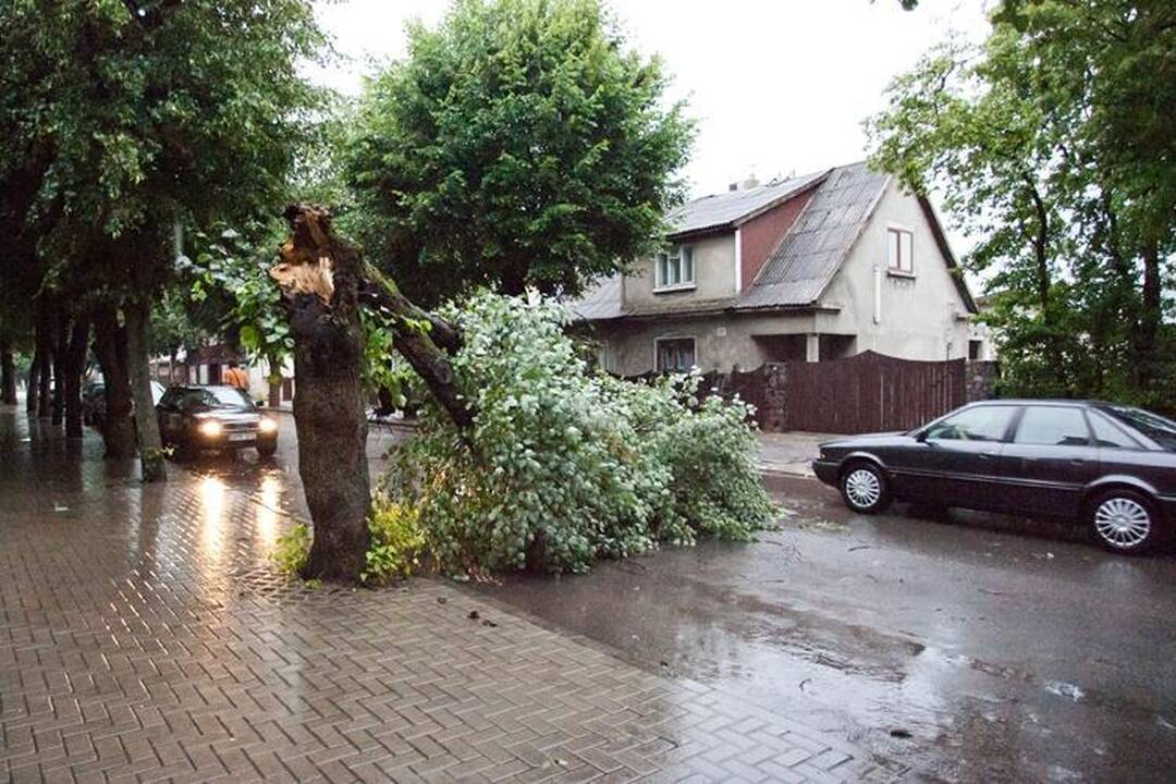 Audra gyventojų turtui atnešė 1,5 mln. litų žalos (atnaujinta)