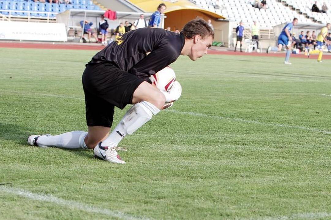 Klaipėdos futbolininkai dosnūs aukštaičiams
