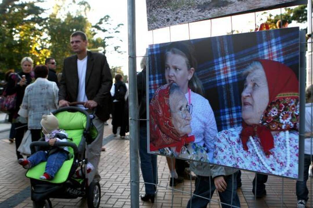 Palangoje išsirikiavo tūkstantis stalų