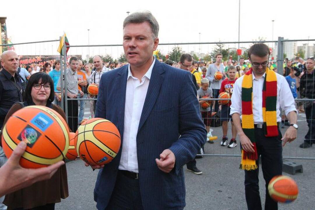 Kaunas gaudė nuo kamuolių bumbsėjimo     