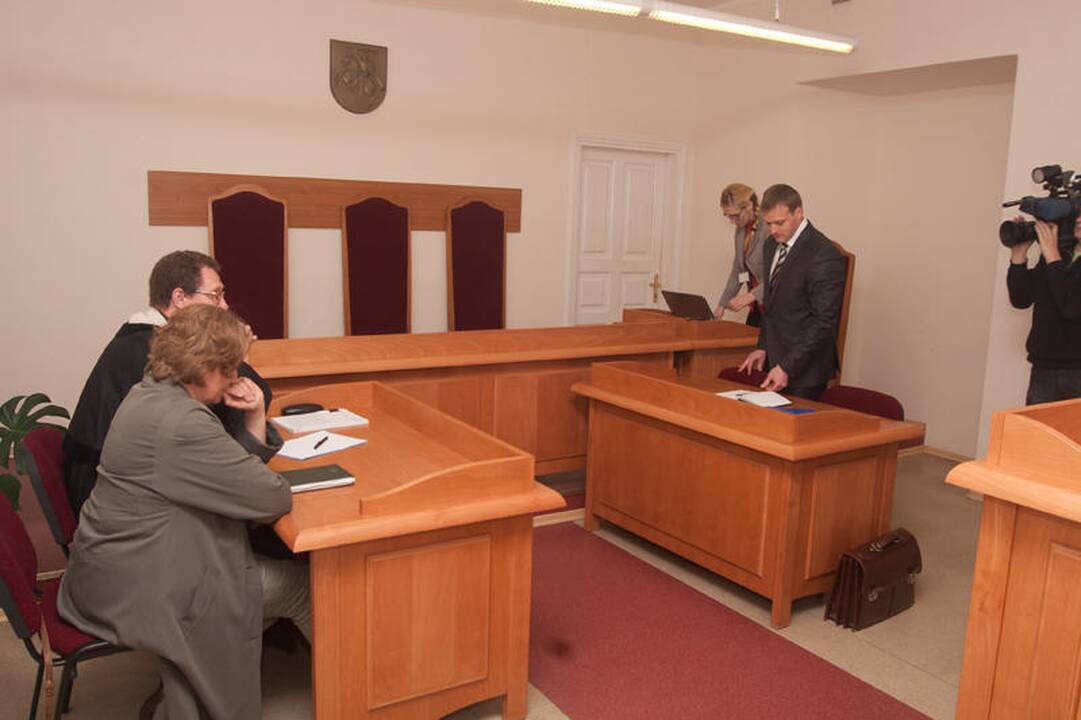 Advokatas: VSD turi išmokėti kompensaciją V.Pociūno našlei