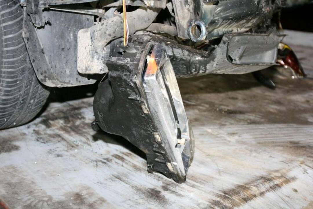 Vilniuje – kraupi automobilių kaktomuša, nukentėjo trys žmonės