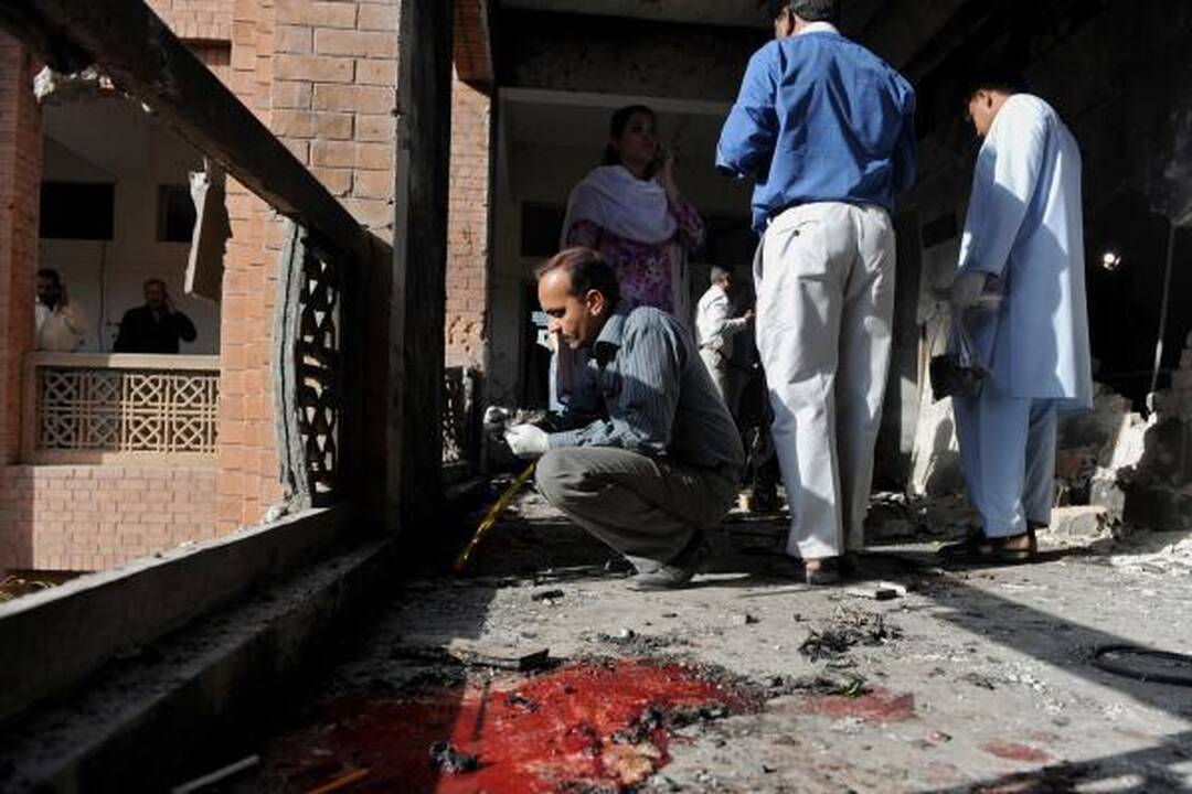 Pakistanas: bombų sprogimai universitete pražudė mažiausiai 7 žmones