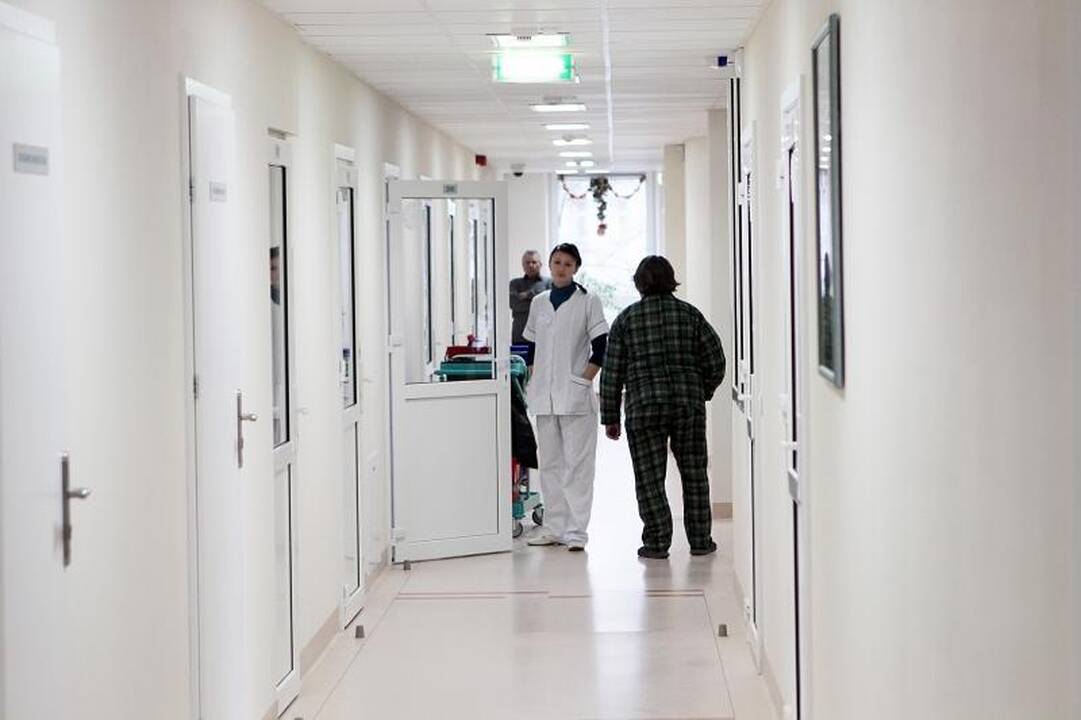 Ligoninių vadovus piktina sumažėjusios algos