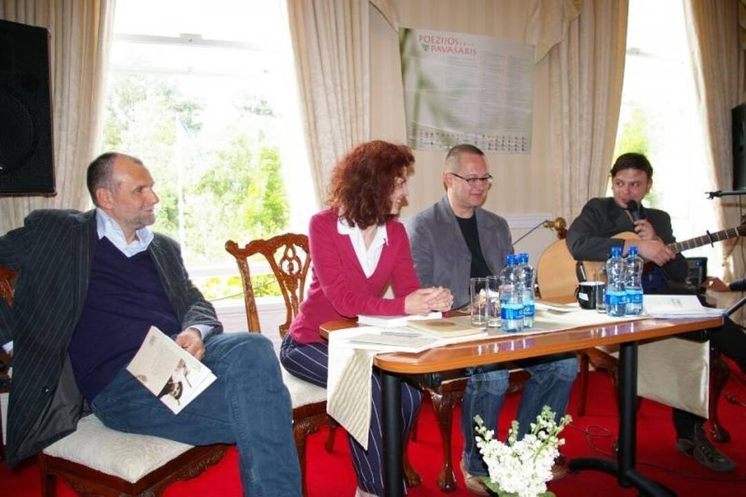 Vidmantas Purlys: gyvas lietuviškos poezijos žodis ypač svarbus emigrantams