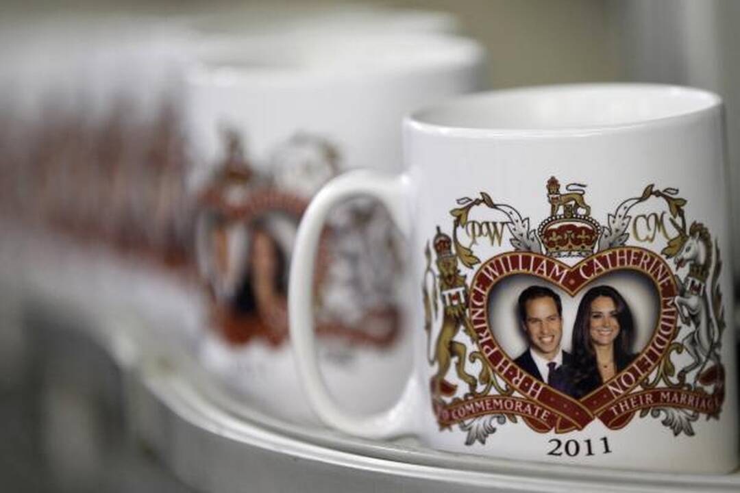 Kaimo merginos kelias į Britanijos karališkųjų rūmų spindesį: Kate istorija