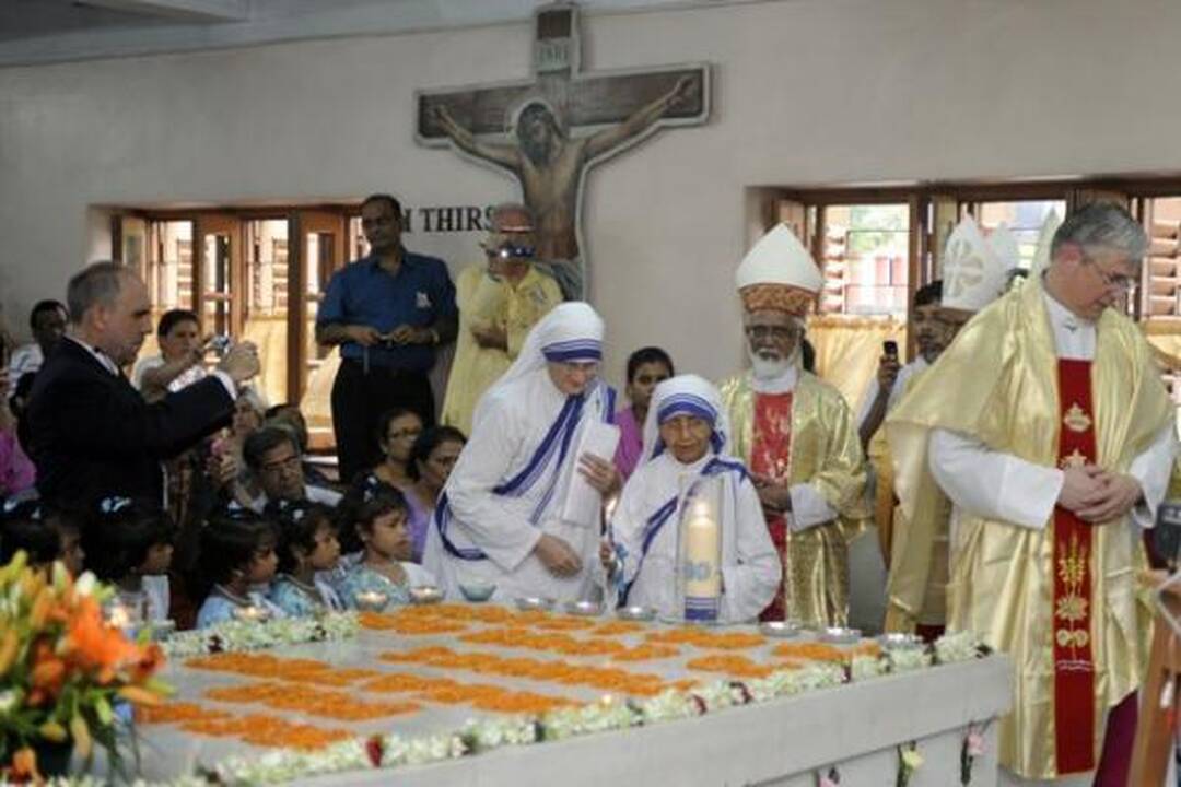 Minimos 100-osios Motinos Teresės gimimo metinės 
