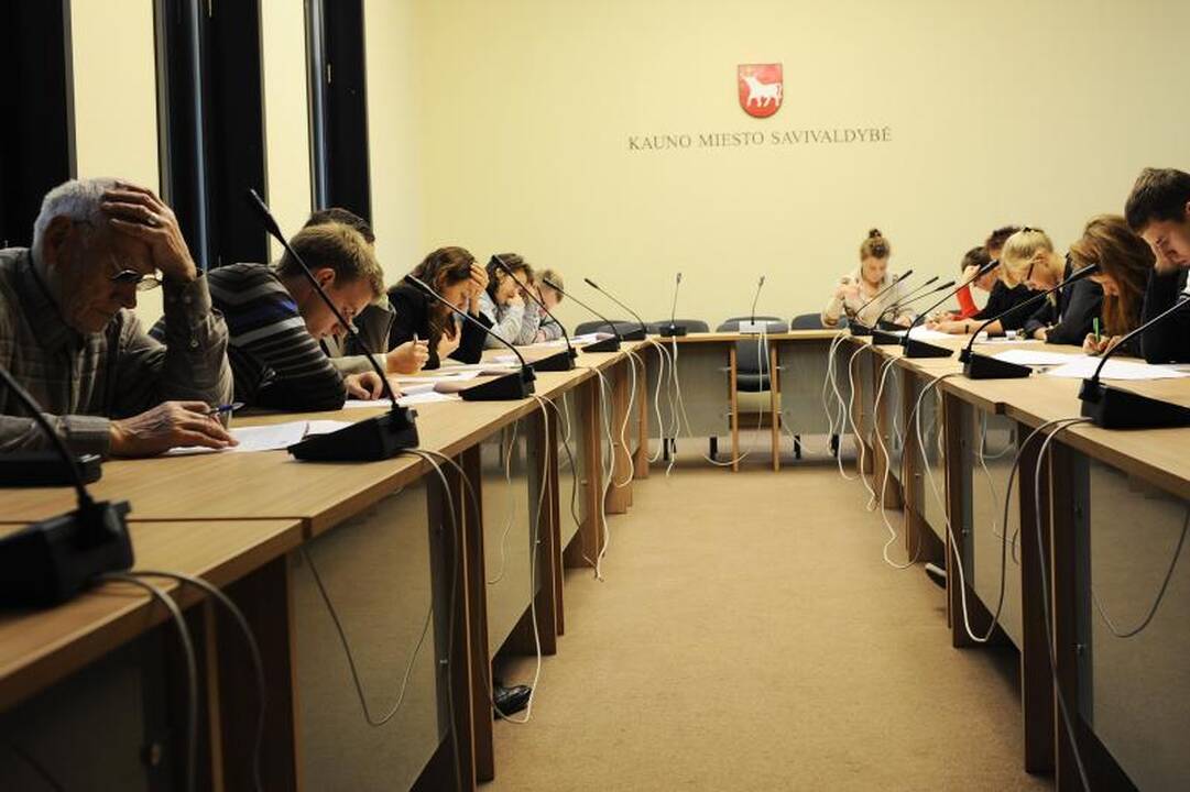Konstitucijos egzaminas Kauno jaunimo neišgąsdino