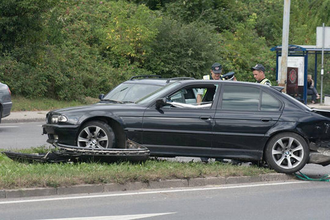 Per avariją Vilniuje nukentėjo BMW vairuotojas