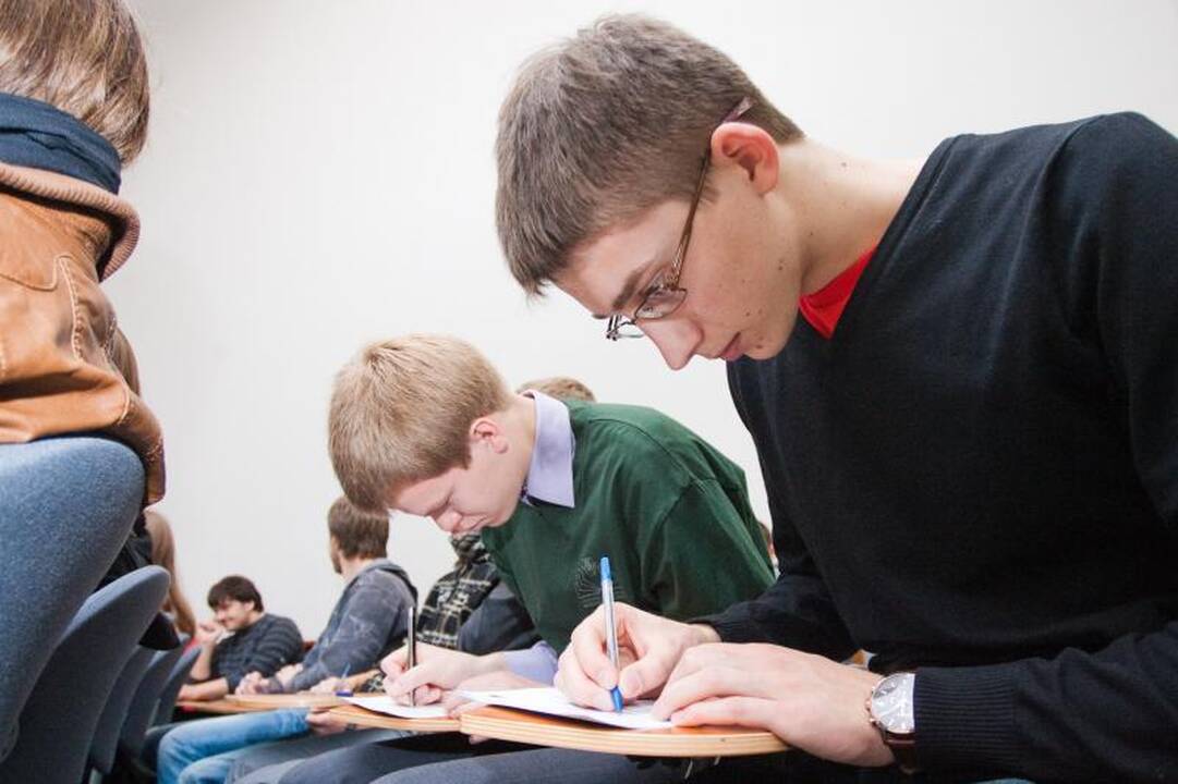 Konstitucijos egzamine Vilniuje aktyviausiai dalyvavo studentai
