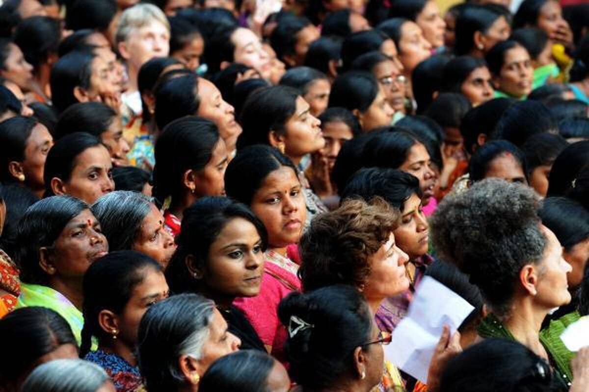 Indijos politikai reiškia paskutinę pagarbą dvasiniam lyderiui Sai Babai