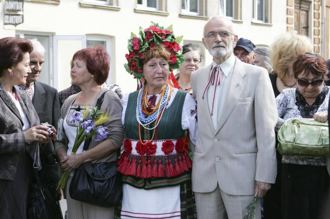Sostinėje atidengtas paminklas T.Ševčenkai