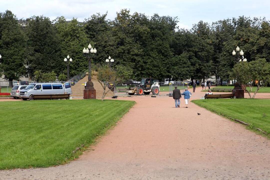 Lukiškių aikštėje iškils paslaptinga skulptūra