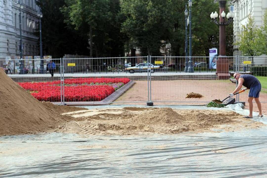 Lukiškių aikštėje iškils paslaptinga skulptūra