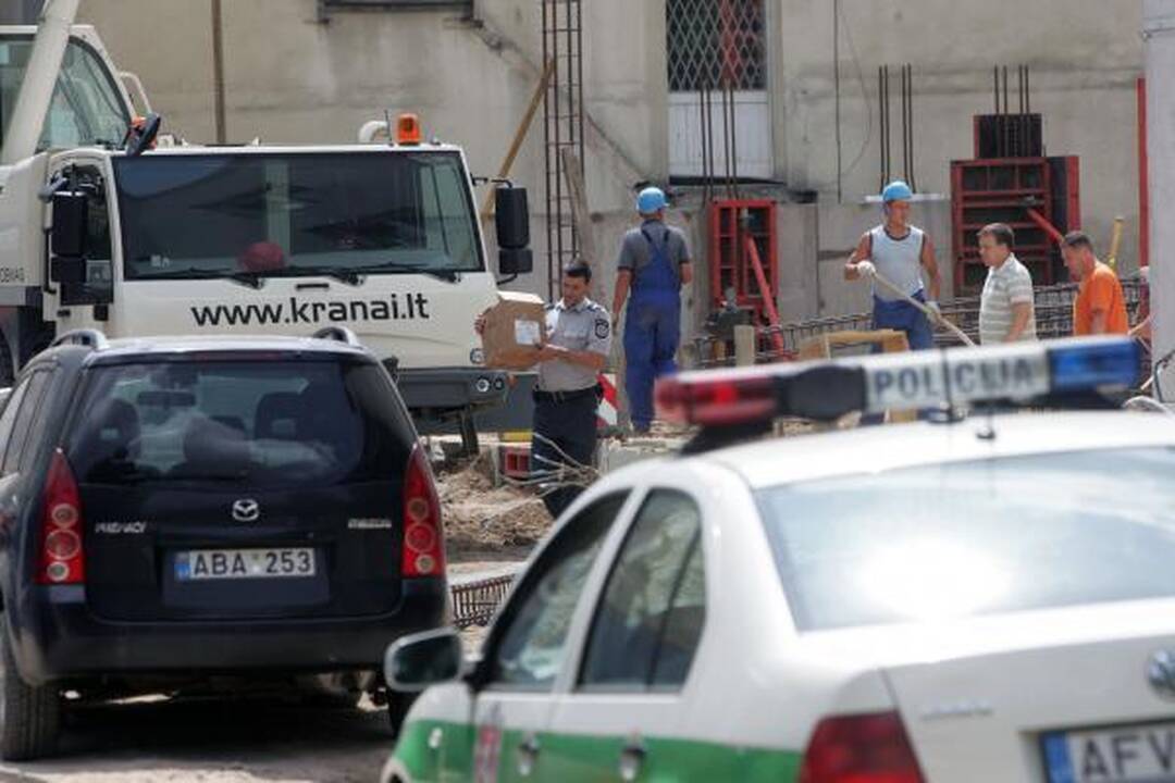Prie prokuratūrų pastato Vilniuje rastas sprogmuo