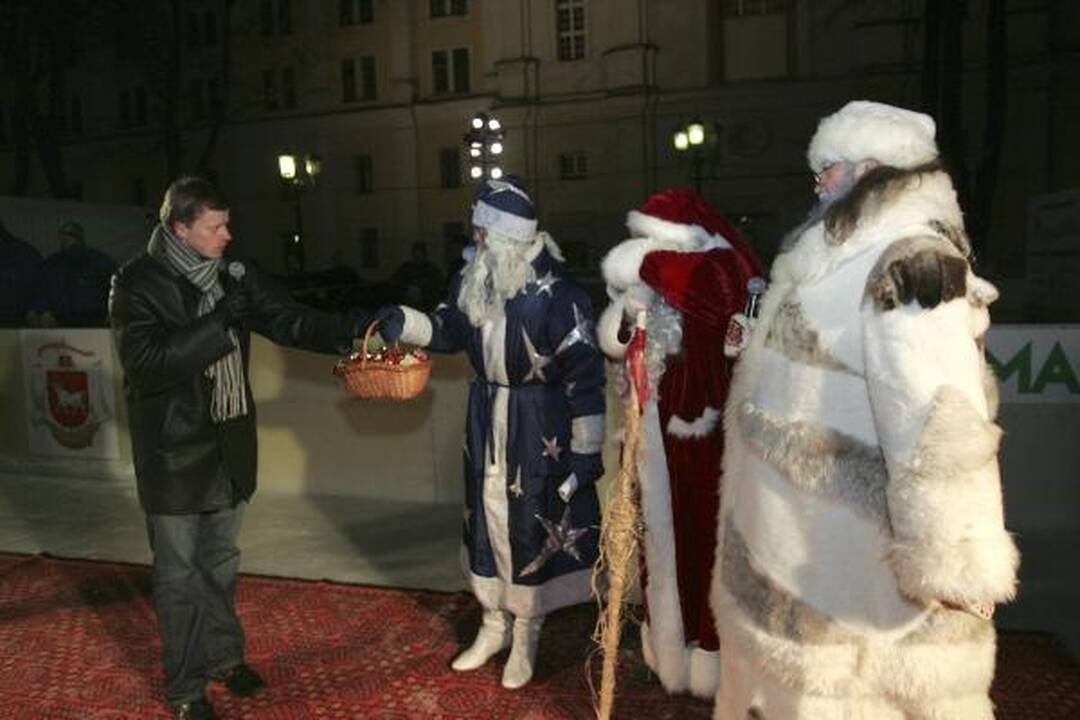 Rotušės aikštėje – su pačiūžomis