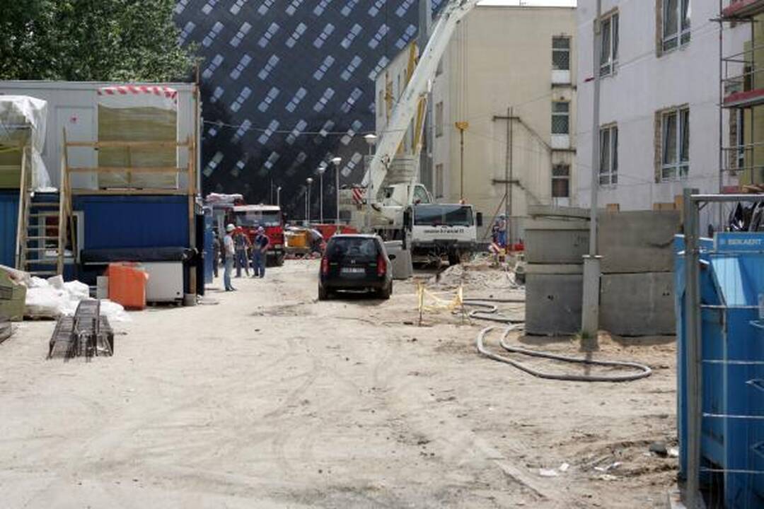 Prie prokuratūrų pastato Vilniuje rastas sprogmuo